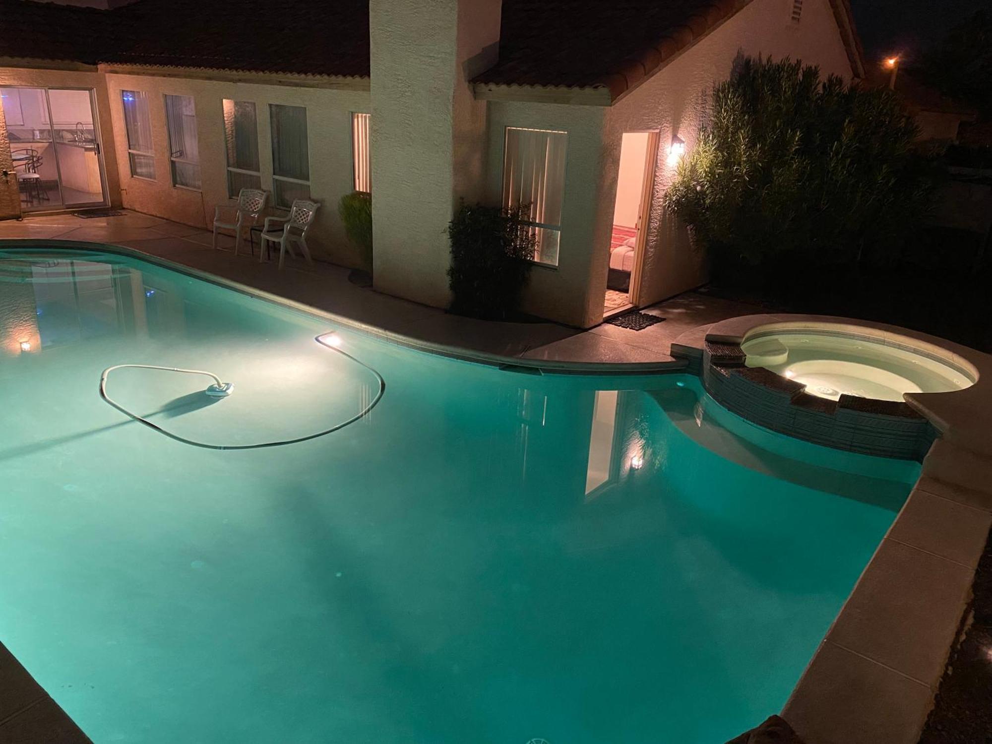 Luxury 1900 Sq Ft House Huge 46 Ft Pool & Hot Spa Las Vegas Esterno foto